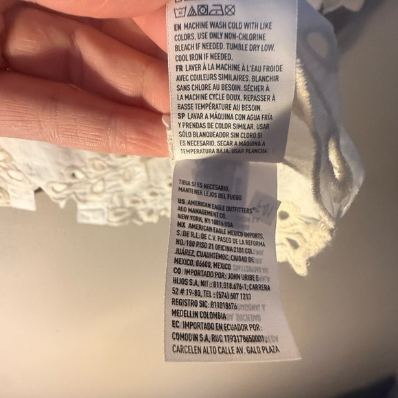 NWT AE Tie Back Eyelet Crop Top - women’s large - Picture 14 of 14